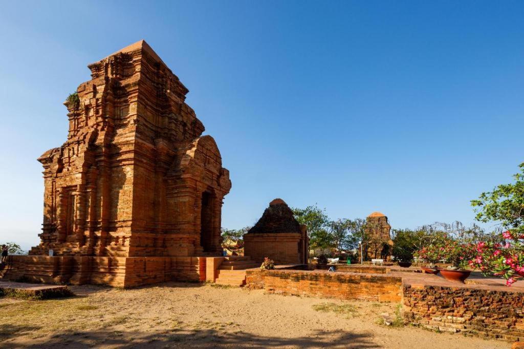 Khách Sạn Yurii Phan Thiết Ngoại thất bức ảnh